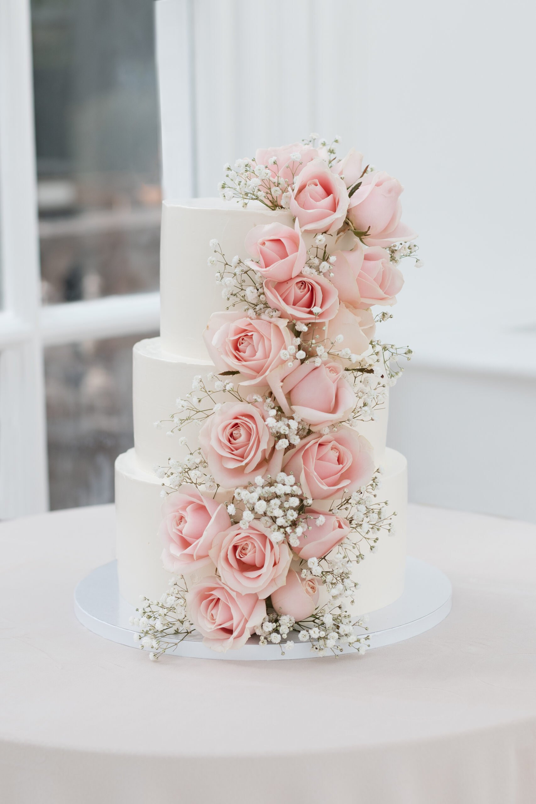 Floral wedding cake